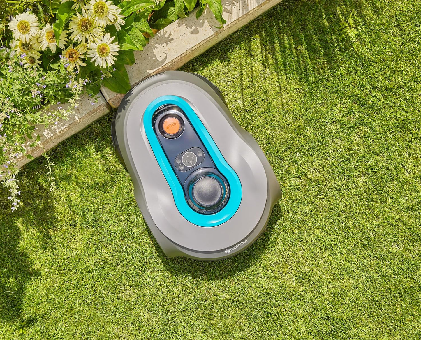 Gardena SILENO Free 1100 m² kabelloser Mähroboter, App & LONA