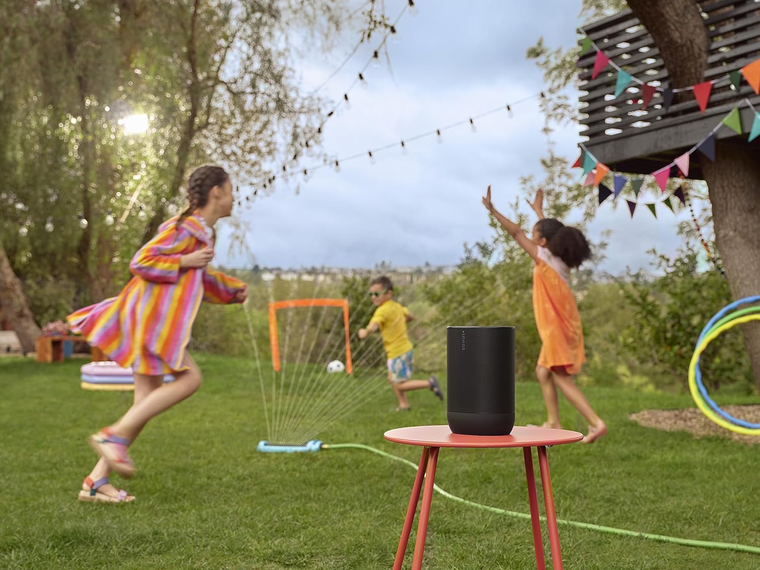 Sonos Move 2: Tragbarer WLAN Bluetooth Speaker, Alexa, 24h Akku
